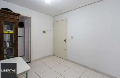 Kitnet / Stúdio à venda na Rua Marechal Hermes, 502, Camaquã, Porto Alegre
