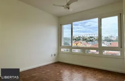 Apartamento com 2 dormitórios, dependência e 1 vaga no bairro menino deus