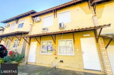 Casa de dois quartos, uma vaga de garagem, em condomínio fechado em porto alegre