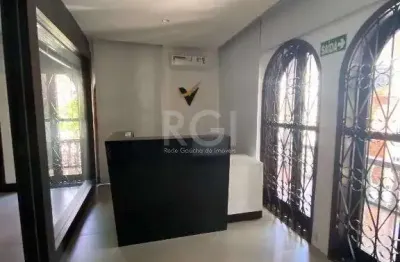Excelente casa comercial reformada para comprar  - partenon - porto alegre/rs