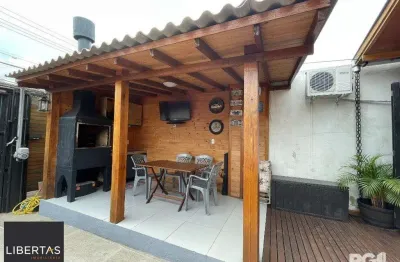 Duas casas no mesmo terreno, 3 vagas para carro, no bairro sarandi, em porto alegre, rs