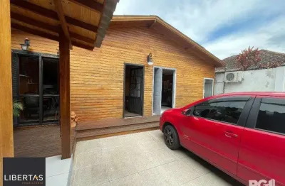 Duas casas no mesmo terreno, 3 vagas para carro, no bairro sarandi, em porto alegre, rs