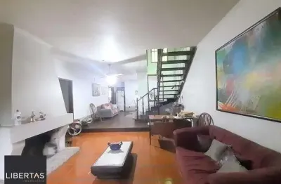 Casa 4 quartos, 4 vagas para comprar , com 195m2 no passo da areia