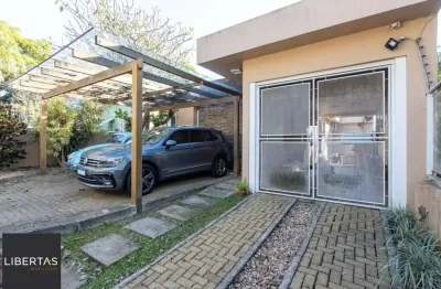 Casa com 3 quartos à venda na Rua Comandai, 511, Cristal, Porto Alegre