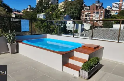 Vende-se cobertura com 2 quartos(2 suítes), piscina, 2 vagas e 235 m² – mont`serrat