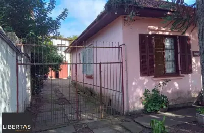 Casa com 2 quartos à venda na Rua Professor Joaquim Louzada, 203, Camaquã, Porto Alegre