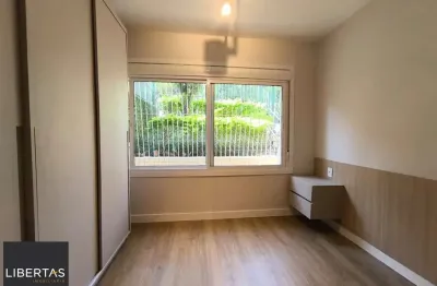 Apartamento de 1 dormitório térreo semi mobiliado  bairro petrópolis