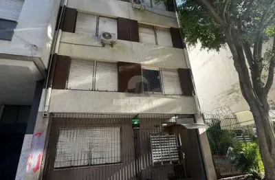 Kitnet térreo de frente à venda na rua lima e silva – cidade baixa, porto alegre
