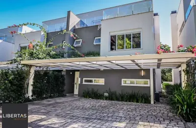 Casa em condomínio fechado com 3 quartos à venda na Rua Doutor Ney de Castilhos Ferreira, 300, Pedra Redonda, Porto Alegre