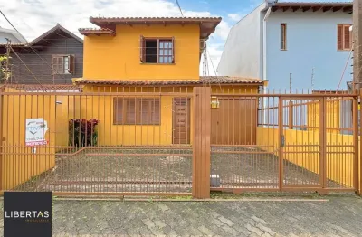 Casa com 3 quartos à venda na Rua Giobatta Giuseppe Petracco, 220, Vila Nova, Porto Alegre
