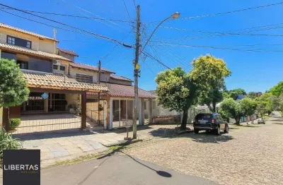 Casa com 3 quartos à venda na Rua Doutor Egydio Michaelsen, 62, Cavalhada, Porto Alegre