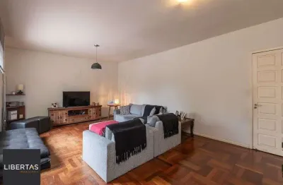 Casa com 3 quartos à venda na Avenida General Barreto Viana, 81, Chácara das Pedras, Porto Alegre