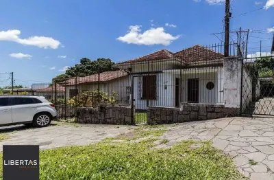 Casa com 3 quartos à venda na Rua Guilherme Alves, 1732, Partenon, Porto Alegre