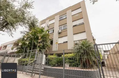 Apartamento com 2 quartos à venda na Rua Roque Calage, 941, Passo da Areia, Porto Alegre