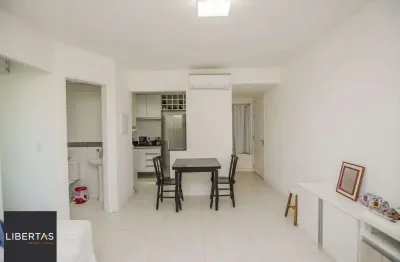 Apartamento mobiliado à venda com 1 dormitório no mont serrat