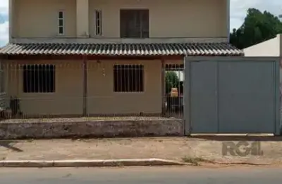 Casa com 3 quartos à venda na Rua Gildo de Freitas, 155, Olaria, Canoas