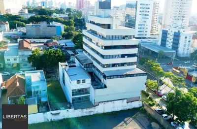 Terreno à venda na Rua Gomes Jardim, 478, Santana, Porto Alegre