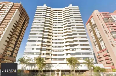 Apartamento à venda com 3 quartos 125 m² no menino deus