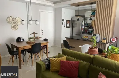 Apartamento de 2 quartos, suíte, semimobiliado, no bairro vila ipiranga.
