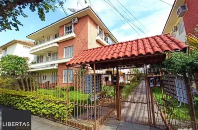 Apartamento reformado de 2 dormitórios com sacada no menino deus, porto alegre