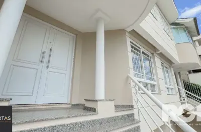Casa com 4 quartos à venda na Rua Doutor Barbosa Gonçalves, 219, Chácara das Pedras, Porto Alegre