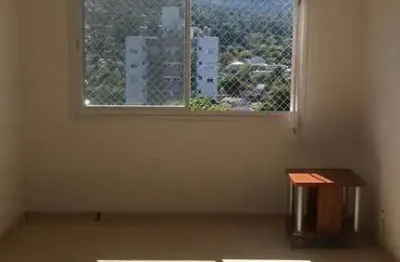 Apartamento de 1 quarto semimobiliado no bairro tristeza em porto alegre.