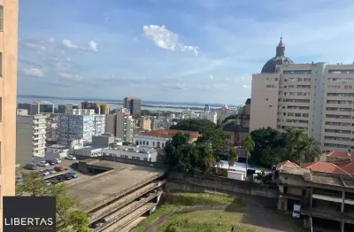 Apartamento com vista para o guaíba com 4 quartos, portaria e elevador no centro histórico