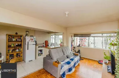 Vende-se apartamento com 2 quartos, 78m² e 1 vaga - bom fim