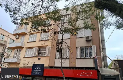 Apartamento 01 dormitório, desocupado na cidade baixa!