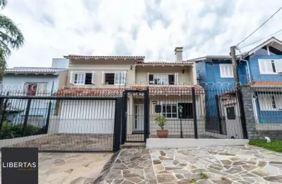 Casa com 4 quartos à venda na Avenida Cai, 865, Cristal, Porto Alegre