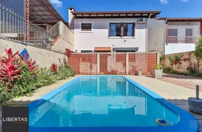 Casa com 3 quartos à venda na Rua Doutor João Palombini, 55, Ipanema, Porto Alegre