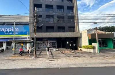 Barracão / Galpão / Depósito à venda na Avenida Cristóvão Colombo, 1918, Floresta, Porto Alegre