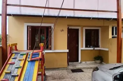 Casa de 2 dormitórios, 2 banheiros para venda no jardim algarve em alvorada/rs.