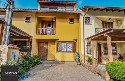 Casa em condomínio fechado com 2 quartos à venda na Avenida Edgar Pires de Castro, 1286, Hípica, Porto Alegre