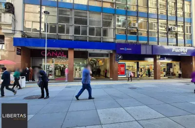 Conjunto comercial, meio andar inteiro com várias salas e salão!