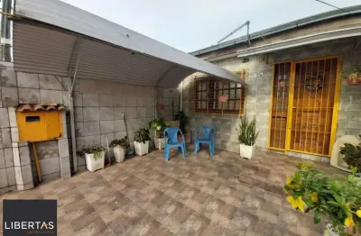 Casa com 1 quarto à venda na Rua Delmar Kuhn, 124, Hípica, Porto Alegre