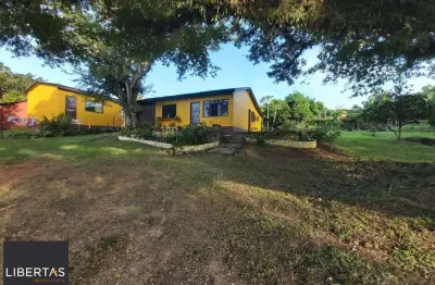 Chácara / sítio com 2 quartos à venda na Avenida João Antônio Silveira, 5315, Lomba do Pinheiro, Porto Alegre