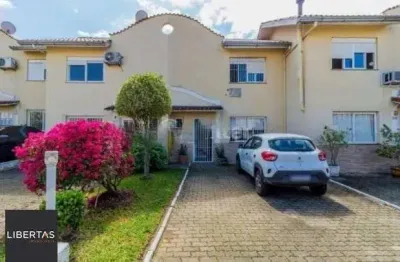 Casa com 2 quartos à venda na Avenida Edgar Pires de Castro, 350, Hípica, Porto Alegre