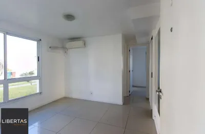 Apartamento térreo desocupado com  2 dormitórios i bairro hipica