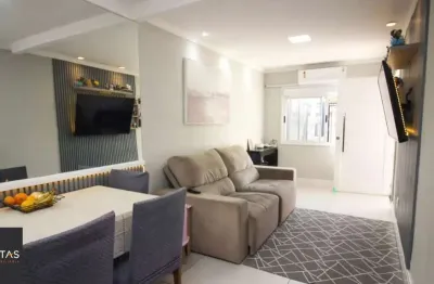 Casa com 2 quartos à venda na Rua Padre Oscar Puhl, 41, Hípica, Porto Alegre