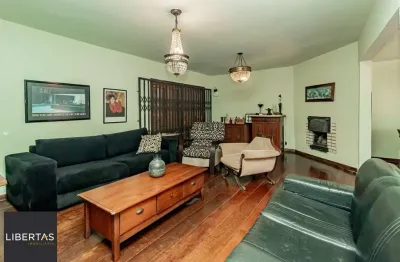 Casa com 4 quartos à venda na Rua Itapitocaí, 128, Cristal, Porto Alegre
