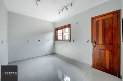 Casa com 3 quartos à venda na Rua Engenheiro Tito Marques Fernandes, 40, Ipanema, Porto Alegre