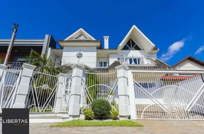 Casa com 4 quartos à venda na Rua Irlanda, Moinhos De Vento, Canoas