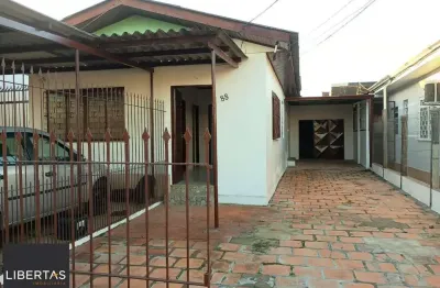Casa com 3 quartos à venda na Rua Primeiro de Maio, 86, Vila Veranópolis, Cachoeirinha
