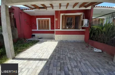 Casa com 2 quartos à venda na Rua Dom Antônio Cheuiche, 49, Hípica, Porto Alegre