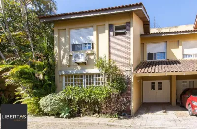 Casa condomínio, no bairro tristeza, 175,17m² área privativa,03 dormitórios 01 suíte e 02 vagas!