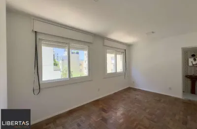 Studio com 28m² super bem iluminado, em ótima localização no centro histórico