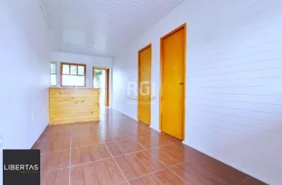 Casa com 2 quartos à venda na Praça Frederico Westphalen, 75, Cavalhada, Porto Alegre