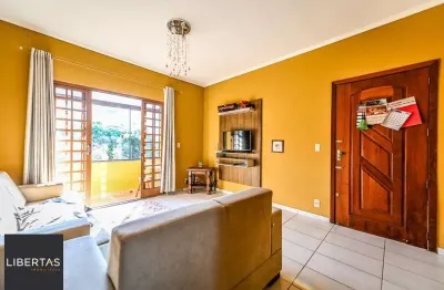 Casa com 2 quartos à venda na Rua Dolores Duran, 2474, Agronomia, Porto Alegre