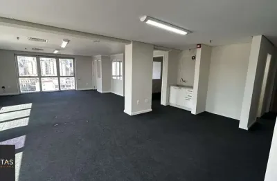 Sala comercial à venda na Rua Chaves Barcelos, 27, Centro Histórico, Porto Alegre
